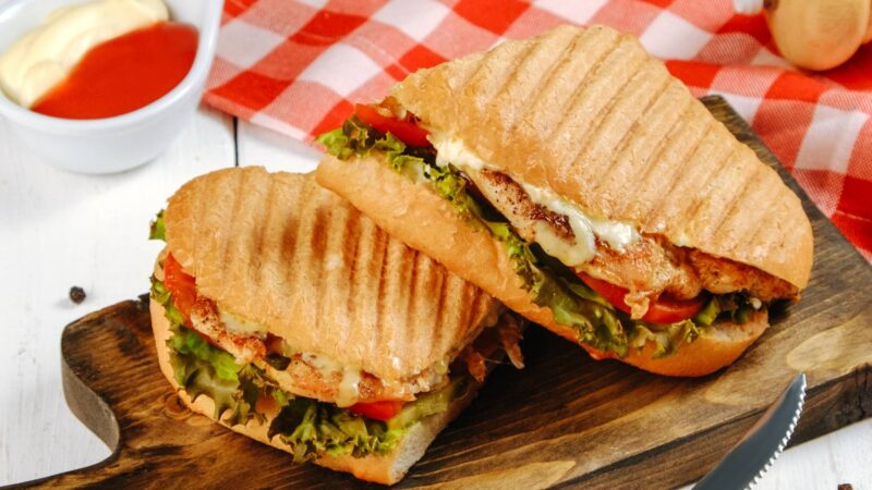 Spicy grilled chicken sandwich recipe