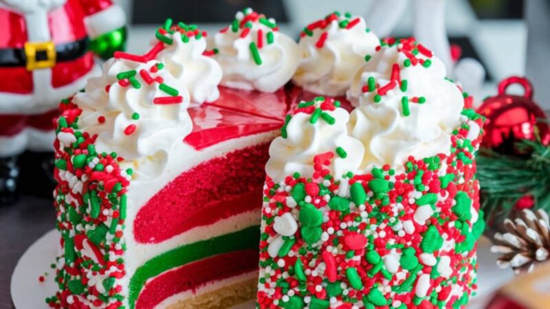 Christmas poke cake recipe